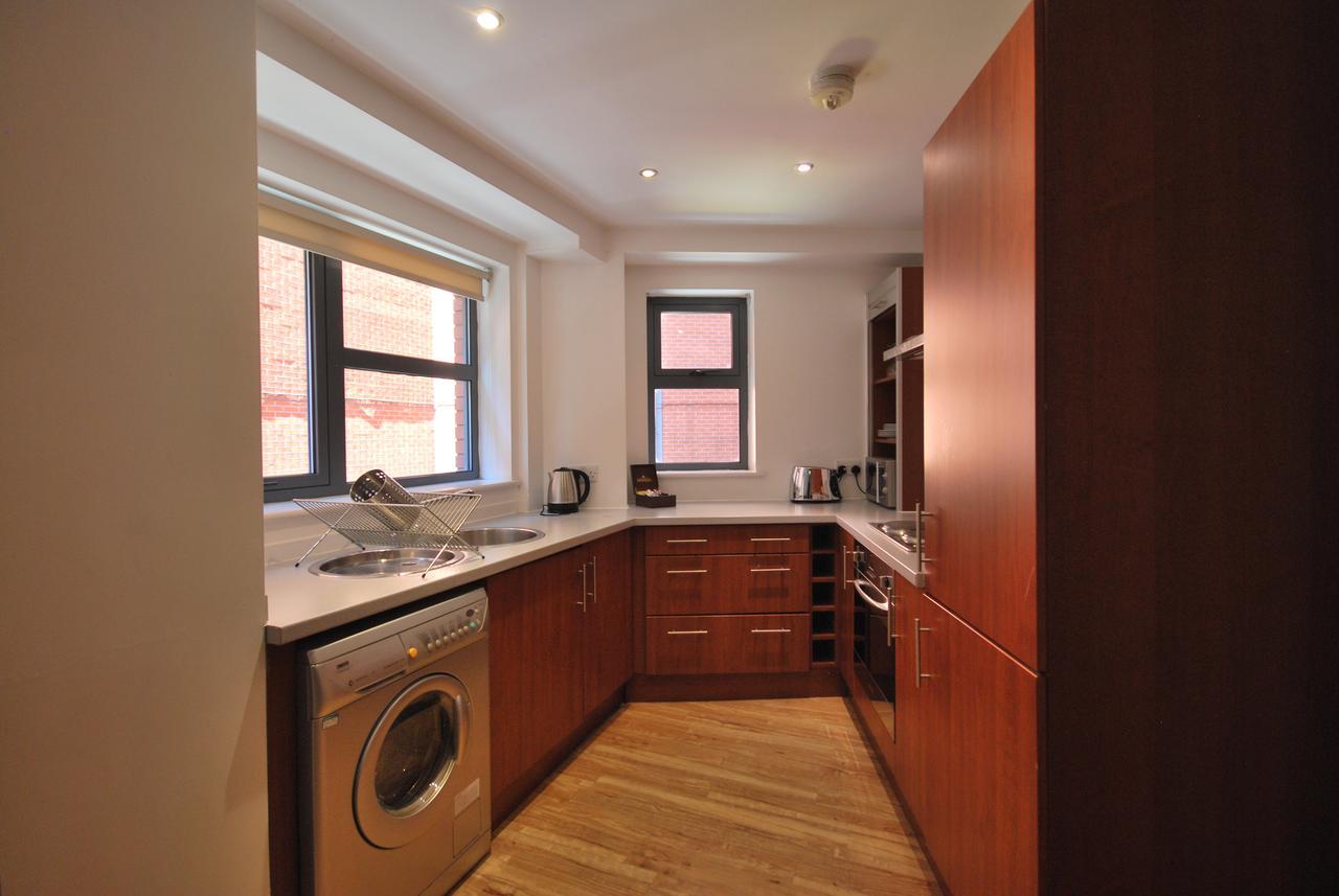 Atana Apartments Manchester Eksteriør bilde