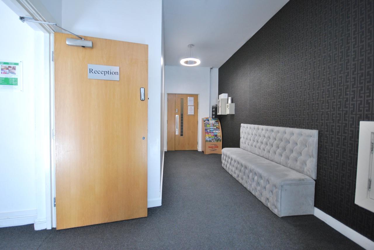 Atana Apartments Manchester Eksteriør bilde