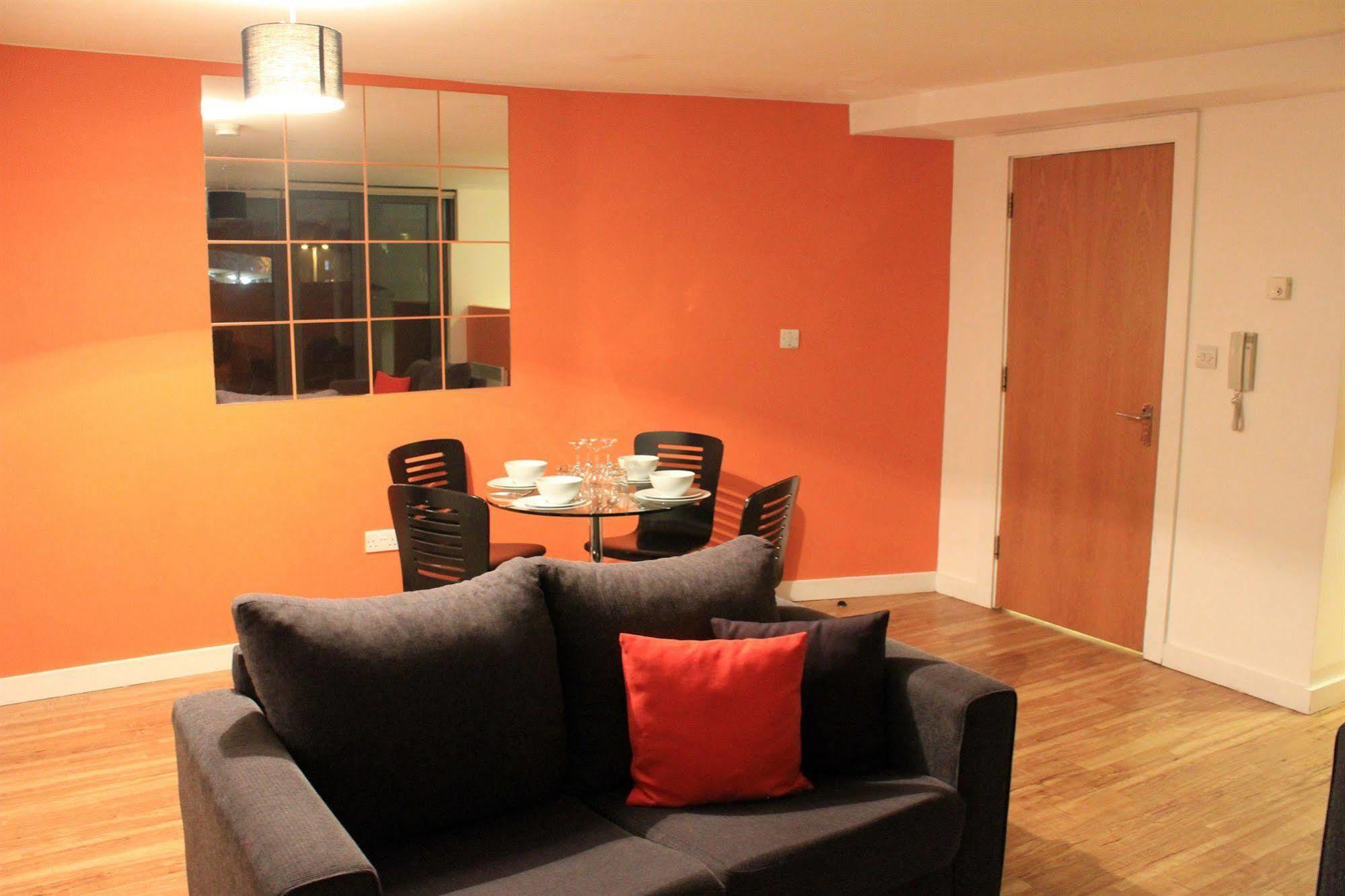 Atana Apartments Manchester Eksteriør bilde