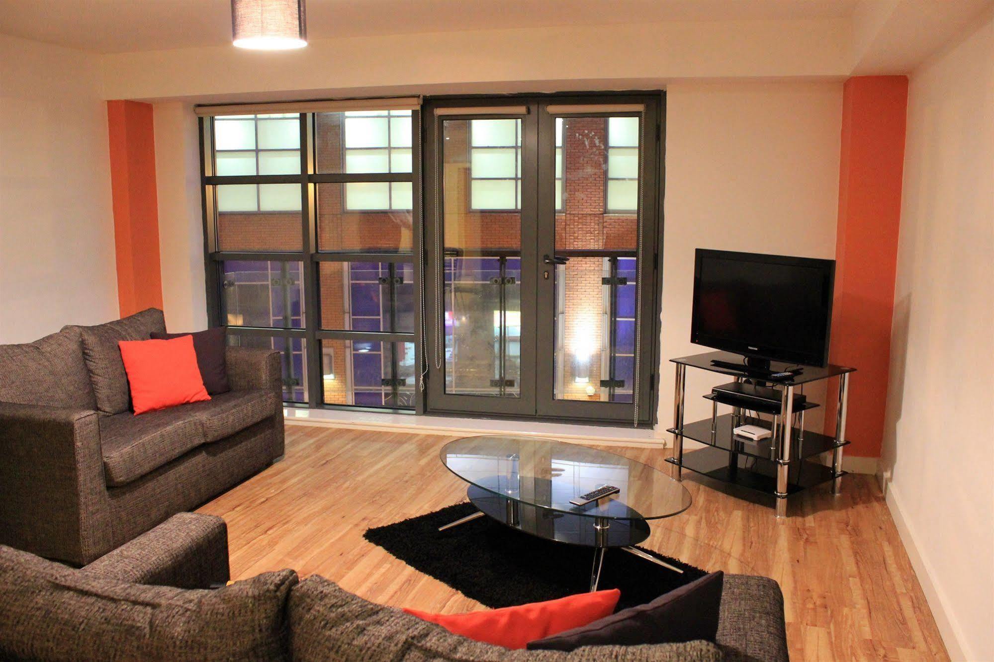 Atana Apartments Manchester Eksteriør bilde